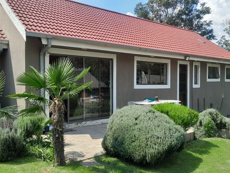 Prime 8-Bedroom Investment Property Opposite Bedworth Centre – Fully Furnished Guest House Setup - Photo 8