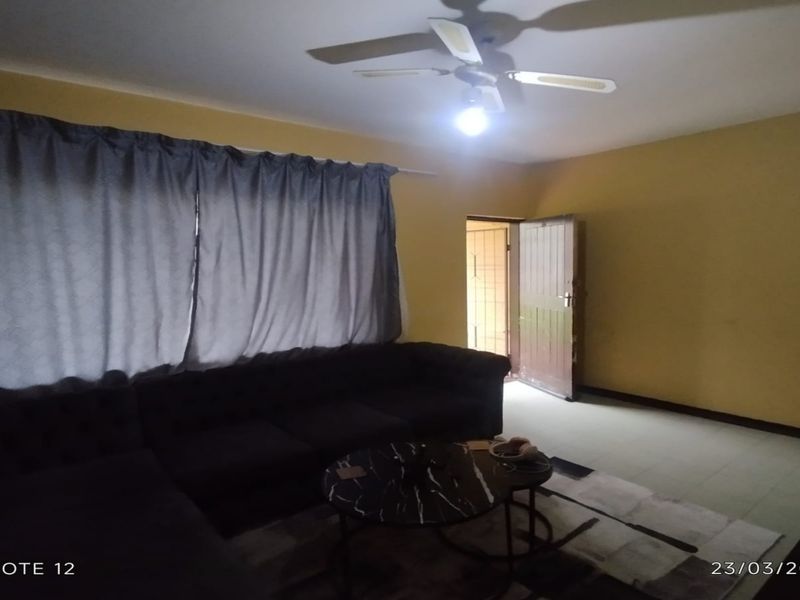 Affordble Ground Floor Living – Distressed Sale Opportunity! - Photo 4