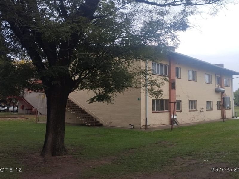 Affordble Ground Floor Living – Distressed Sale Opportunity! - Photo 2