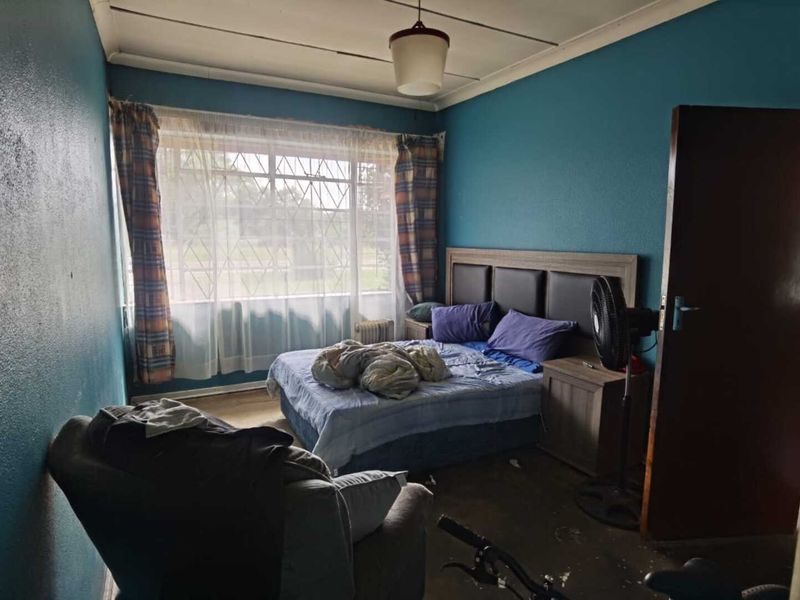Spacious Family Smallholding with Entertainment Charm in Unitaspark - Photo 3