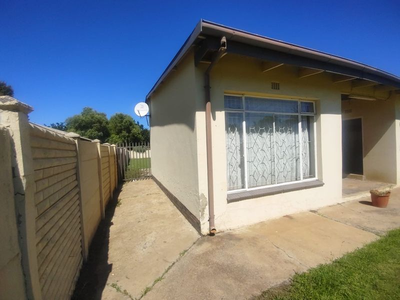 Spacious 3-Bedroom Rental in Sonlandpark, Vereeniging - Photo 3