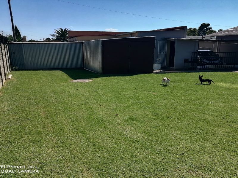 Charming 2-bedroom house with a neat garden, perfect for families or professionals! 🌟 - Photo 4