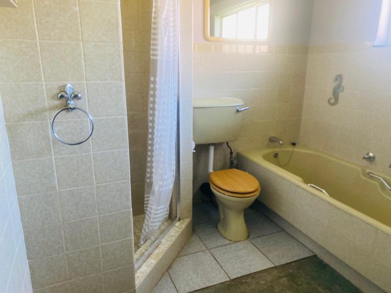 Spacious family home for sale - Photo 2