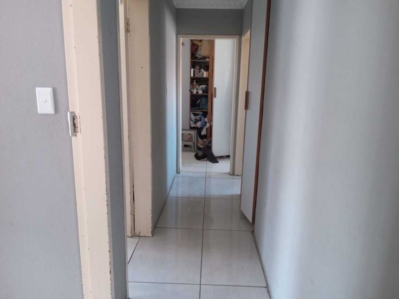3 BEDROOM house for sale in Meyerton Park - Photo 3