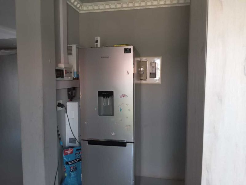 3 BEDROOM house for sale in Meyerton Park - Photo 9