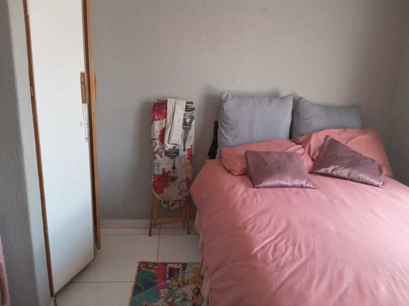 3 BEDROOM house for sale in Meyerton Park - Photo 6