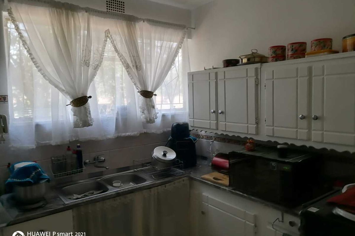 Stylish Kitchen with Gas Stove – Save on Electricity - Photo 5