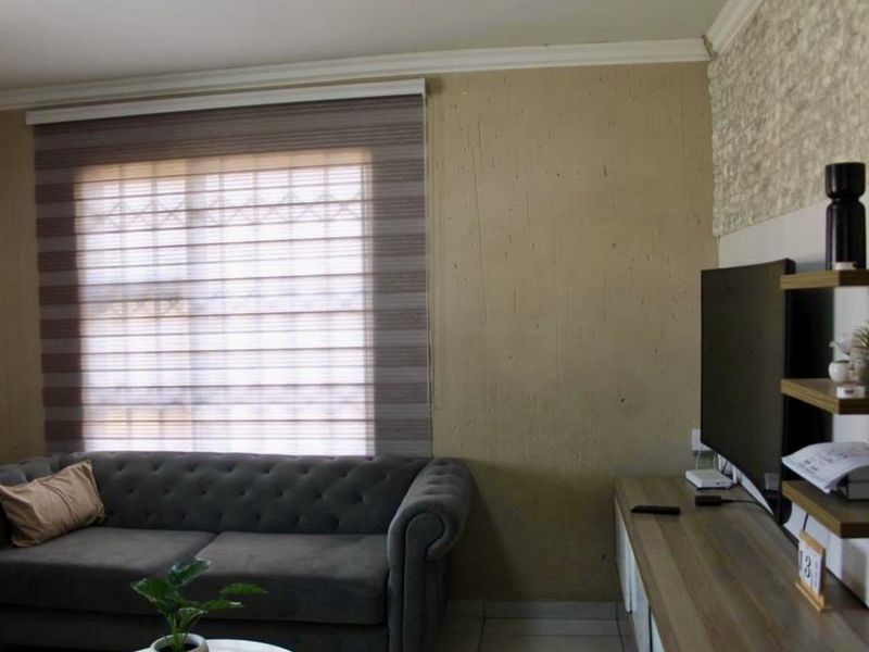 Modern 4-Bedroom Double-Storey Home in a Thriving Up-and-Coming Area - Photo 9