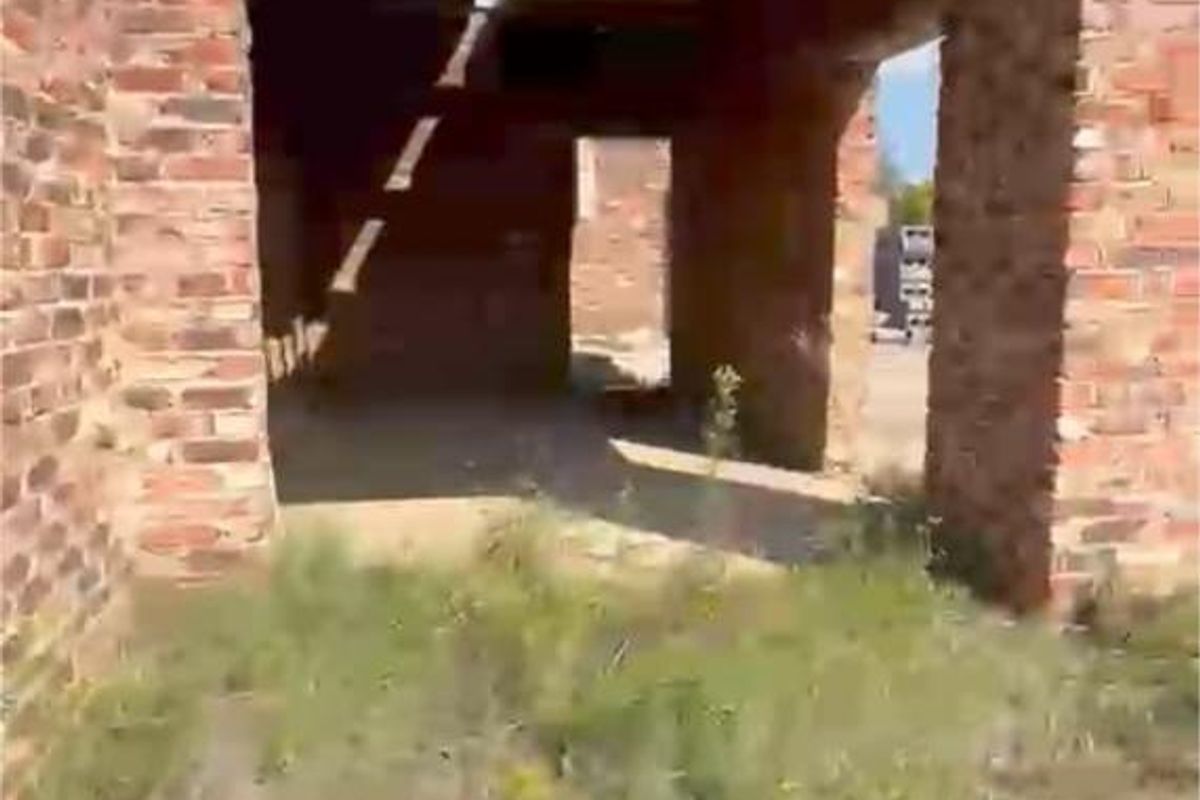 A 1,223 square metres Blank Canvas investment for developers or investors - Photo 2