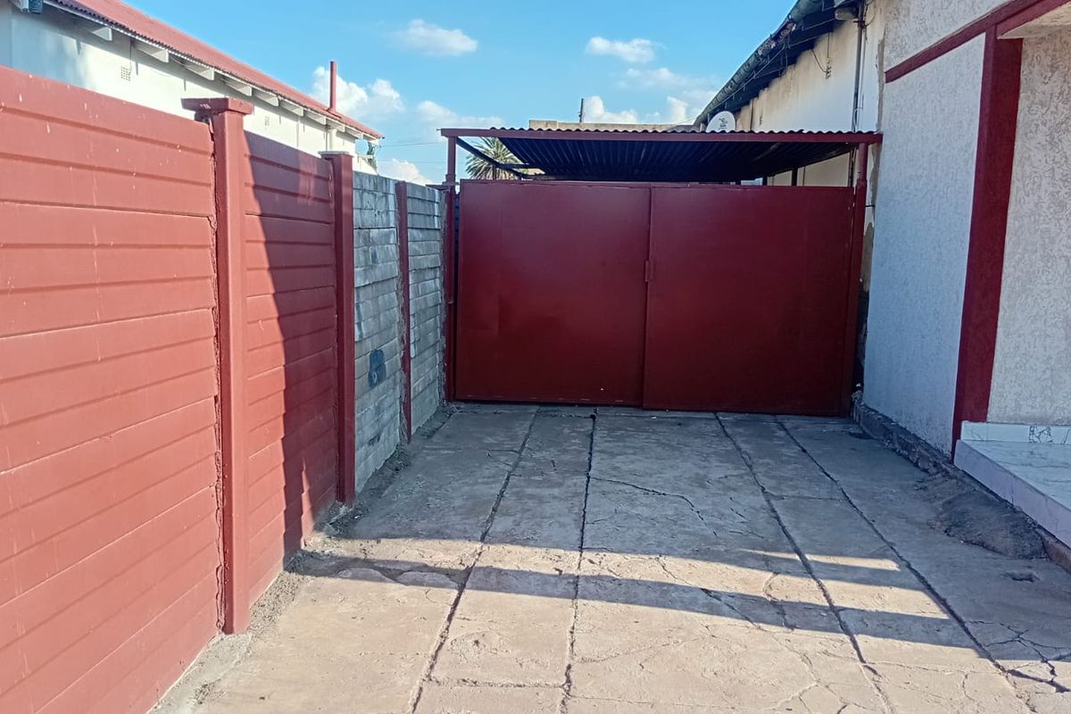 High-Return Investment Opportunity in Vereeniging Central - Photo 3