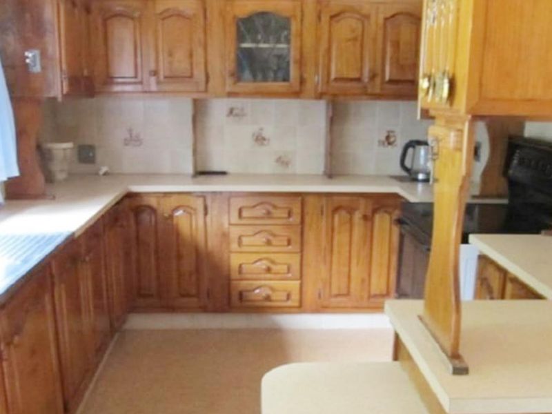 3 Bedroom House in Sasolburg - Photo 4