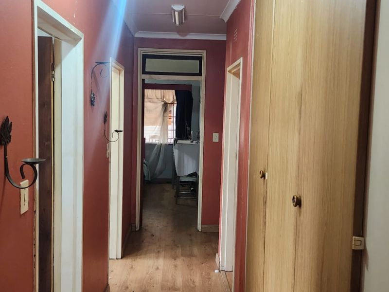 Spacious family home for sale - Photo 9