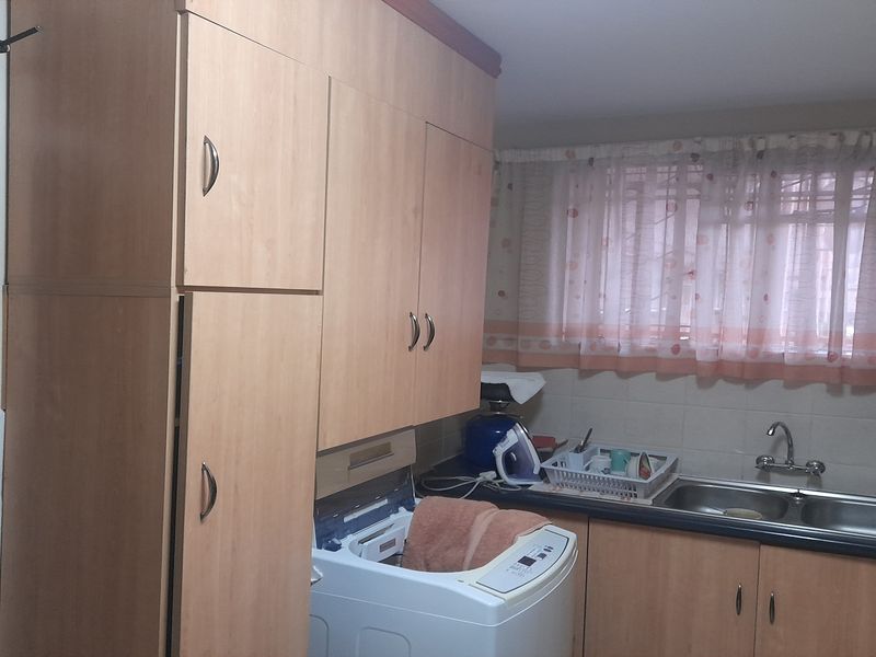 2-Bedroom Ground floor apartment - Photo 5