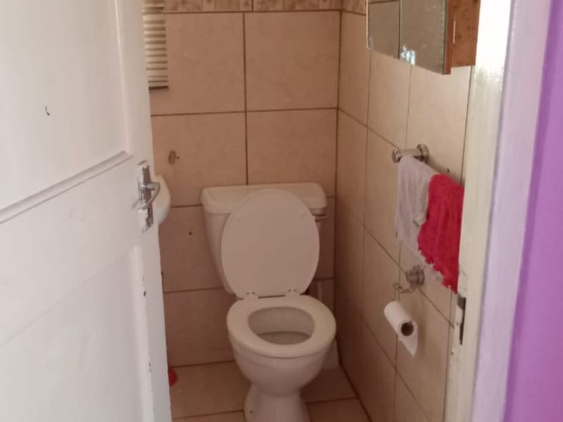 Comfort, Security & Style – Your New Home awaits !!!! - Photo 8