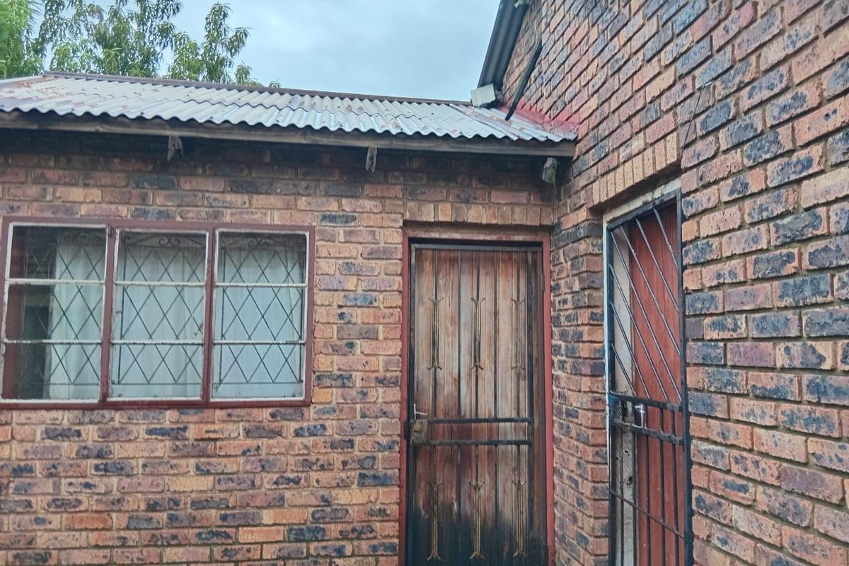 House For Sale In Vanderbijlpark - Photo 4