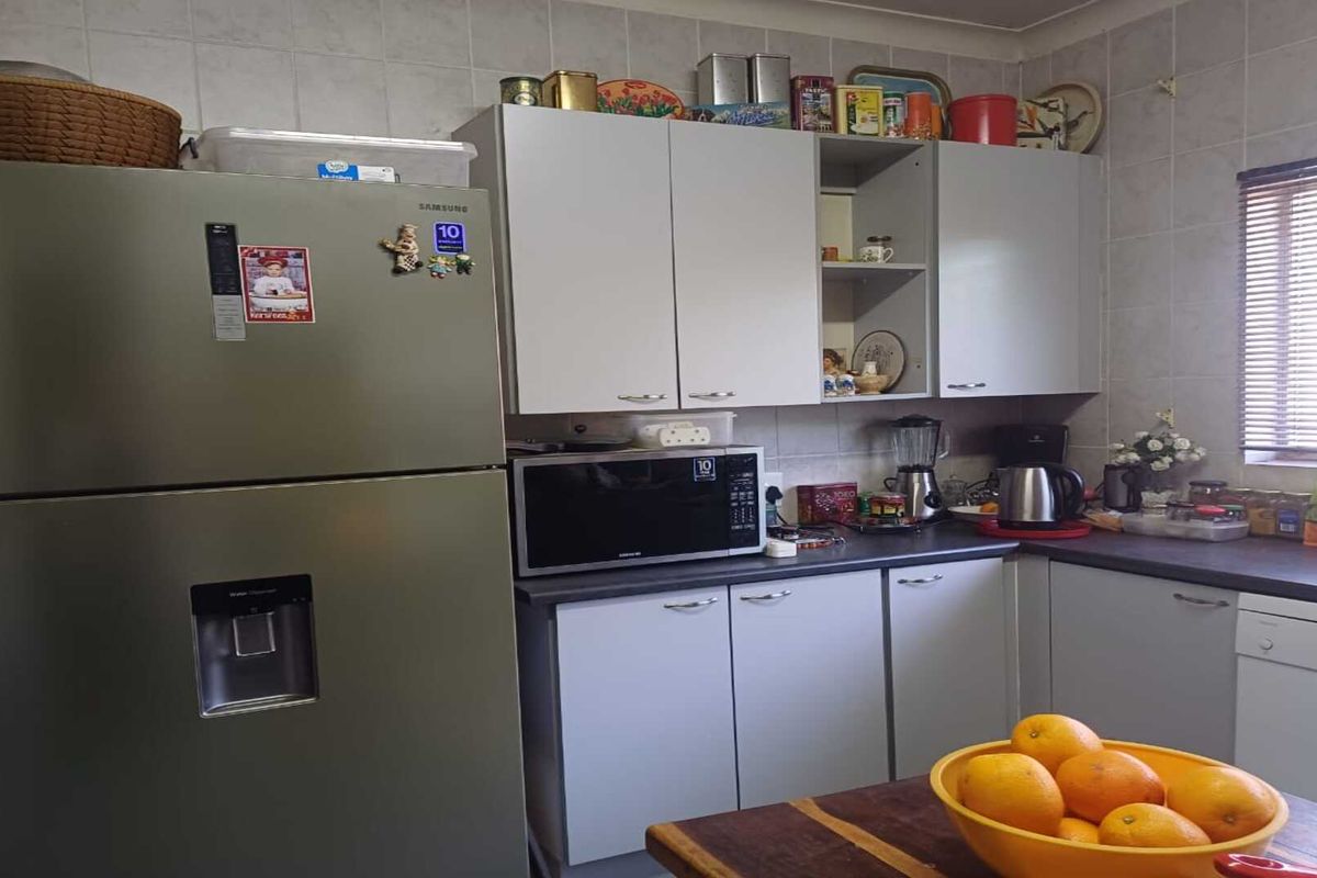 Comfort Living with Modern Convenience in Risiville - Photo 3
