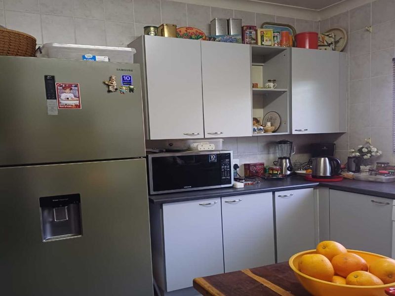 Comfort Living with Modern Convenience in Risiville - Photo 3