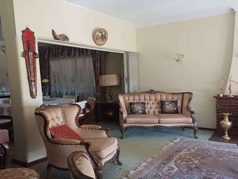 Comfort Living with Modern Convenience in Risiville - Photo 9