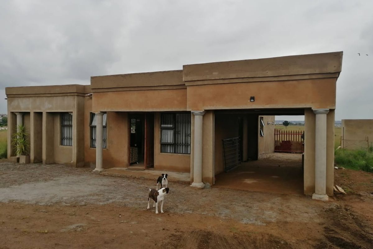 Spacious family home for sale - Photo 2