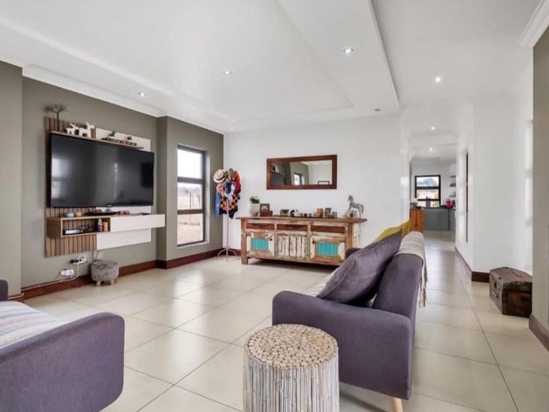 Exceptional Equestrian Lifestyle Property - Photo 6