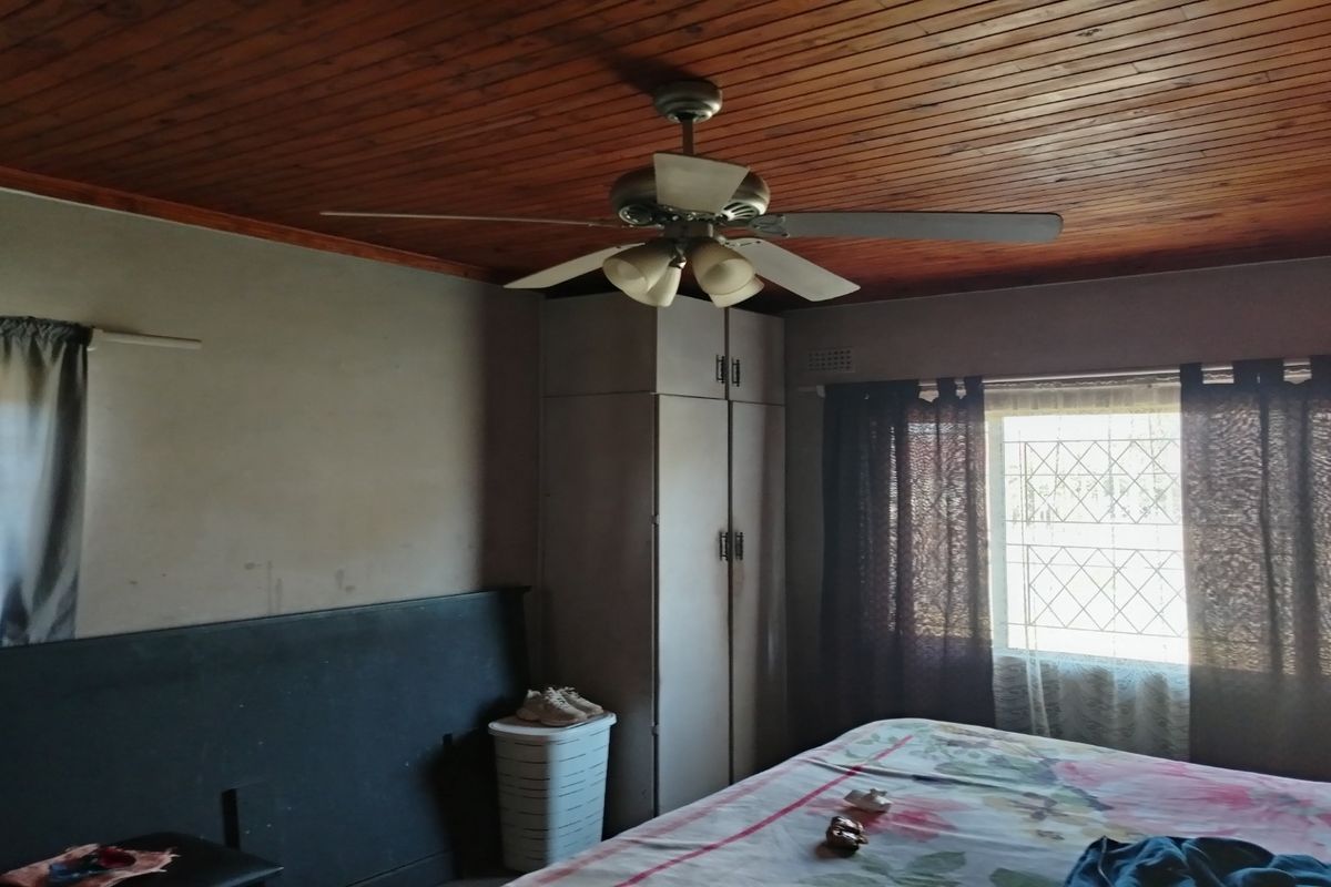 lovely 4-bedroom cw 5 - Photo 4