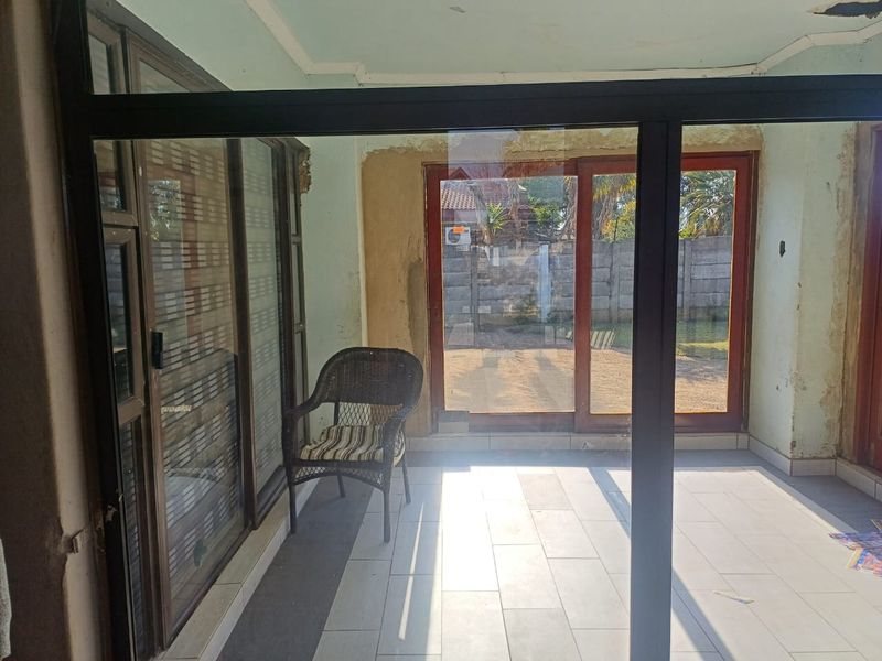 Fix upper house  for sale in Riversdale - Photo 3