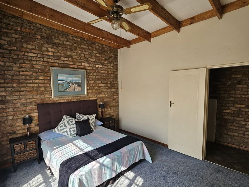Luxury, Comfort, and Security – All in One Address! - Photo 7