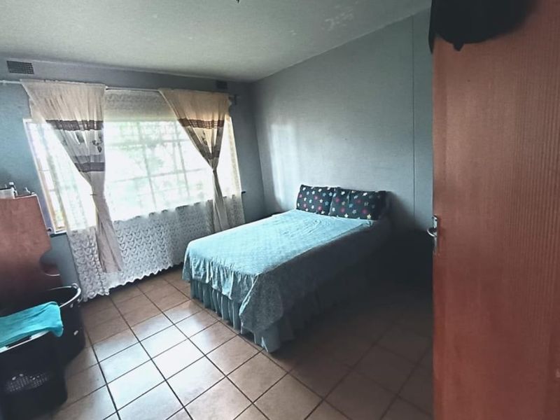 Modern 1-Bedroom Flat for sale – Prime Location Near Vaal Mall - Photo 7