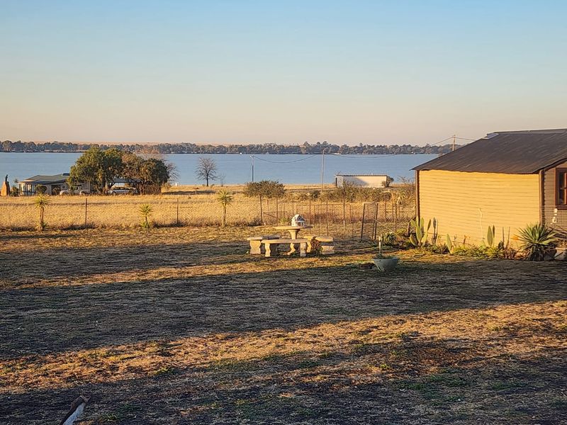 stand for Sale in Orangeville Vaal dam - Photo 6