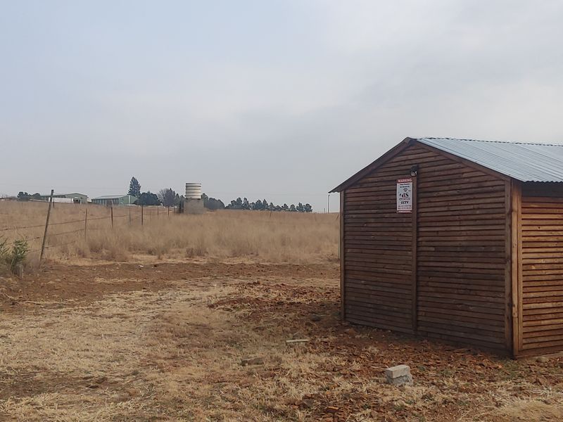2.1Ha smallholding vacant land next to the main road - Photo 10