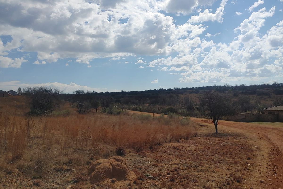 Prime 960m2 Vacant Land for Sale in Vaaloewer - Photo 2