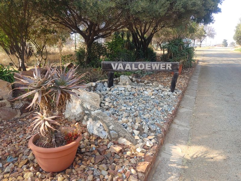 Prime 960m2 Vacant Land for Sale in Vaaloewer - Photo 6