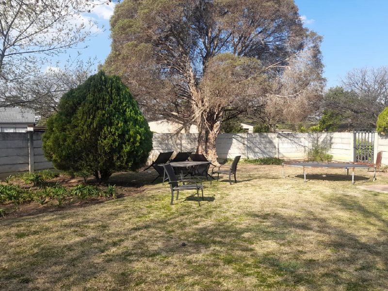 🏡 Exceptional Investment Opportunity – Spacious 1185 sqm 4 Bedroom & 2 one-bedroom apartments - Photo 6