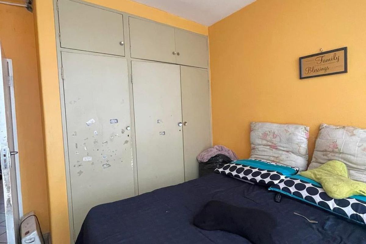 ✨ Modern 2-Bedroom Flat with Balcony & Parking – For Sale ✨ - Photo 2