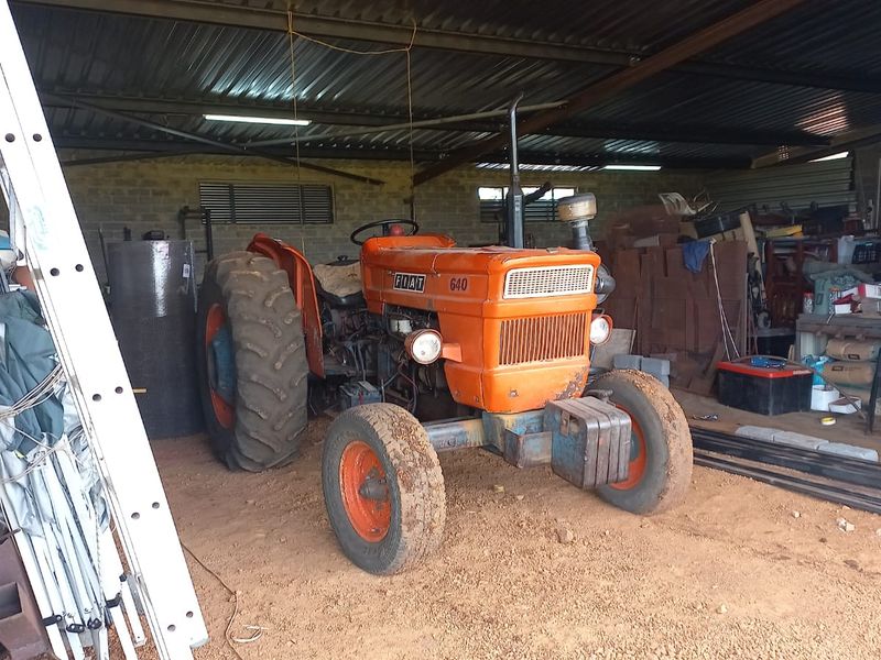 Smallholding for Sale in Lindequesdrift – Fully Off-Grid with Excellent Water Supply - Photo 4