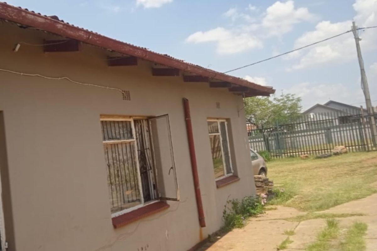 3 Bedroom for sale - Photo 2