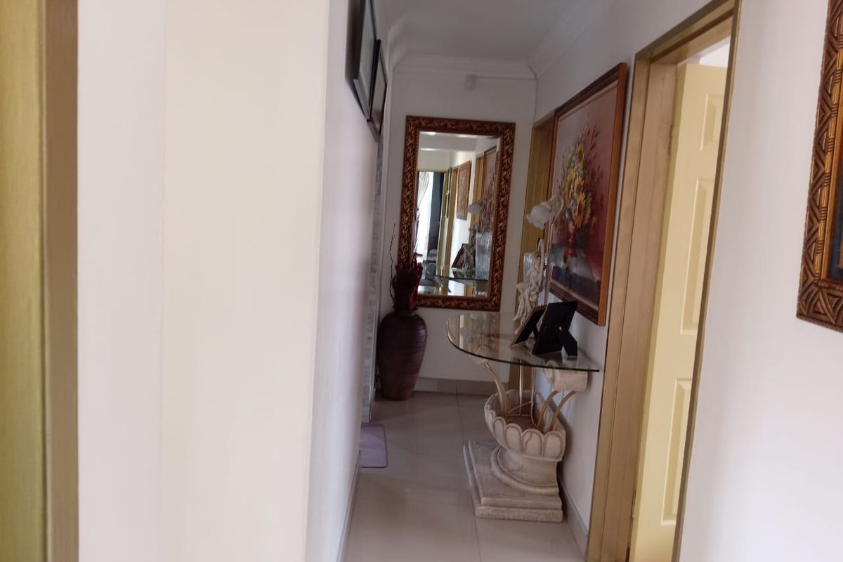 Beautiful 3 Bedroom House For Sale! - Photo 5