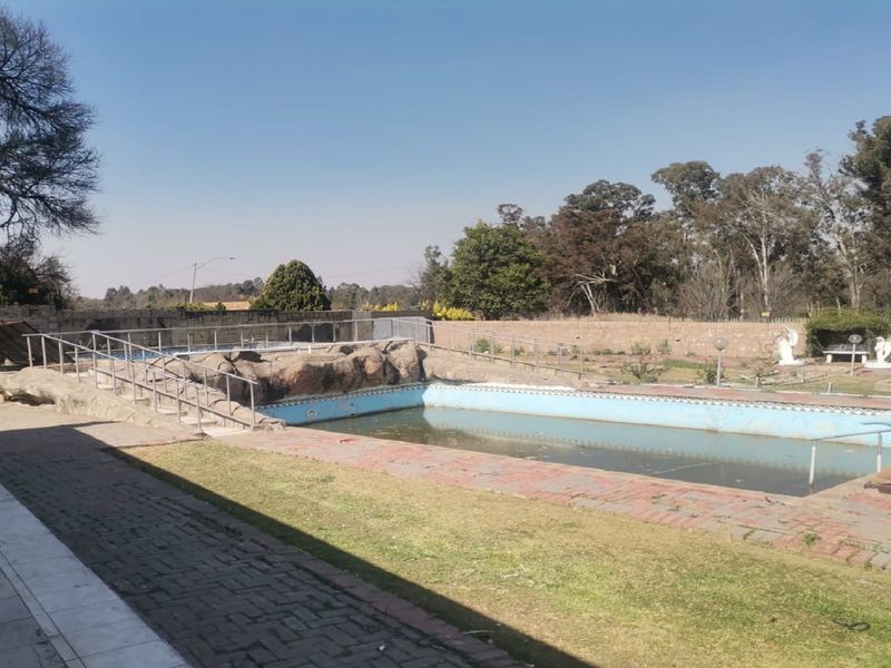 3,979sqm Property into a luxurious retreat, a boutique guesthouse, lovely home, Three Rivers prime - Photo 8
