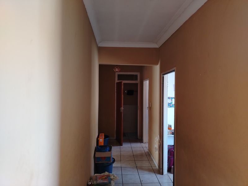 Spacious 3-Bedroom Apartment Geophyl Place ready to sell - Photo 10