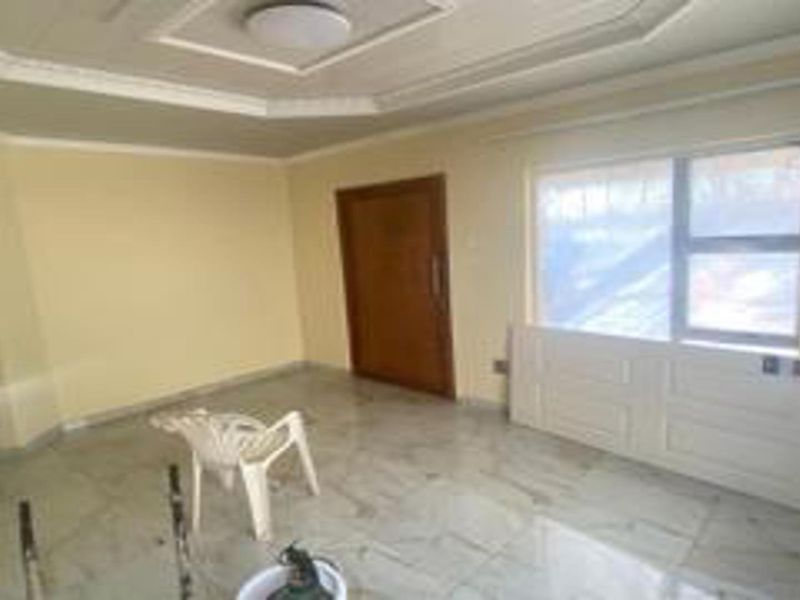 For Sale – Prime Property Opportunity - Photo 9