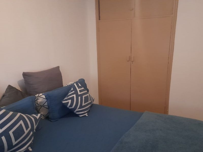 Modern Two-Bedroom Apartment – Move-In Ready! - Photo 8