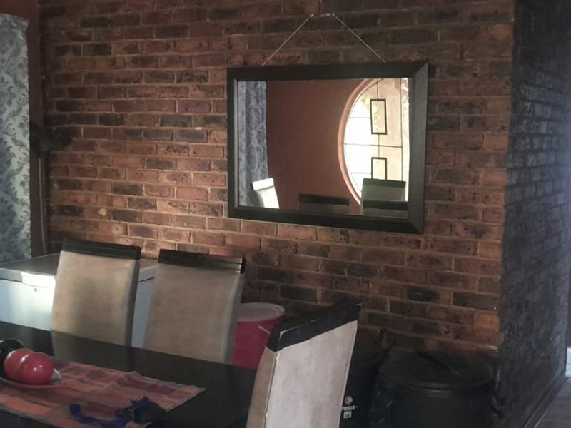 Freehold For Sale In Sebokeng - Photo 8