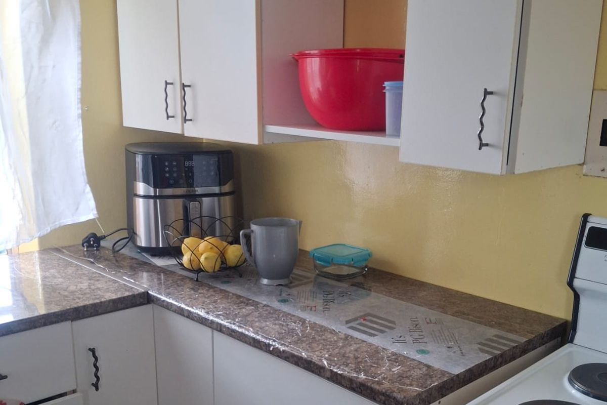 Ground Floor Apartment for Sale CE2 - Photo 4