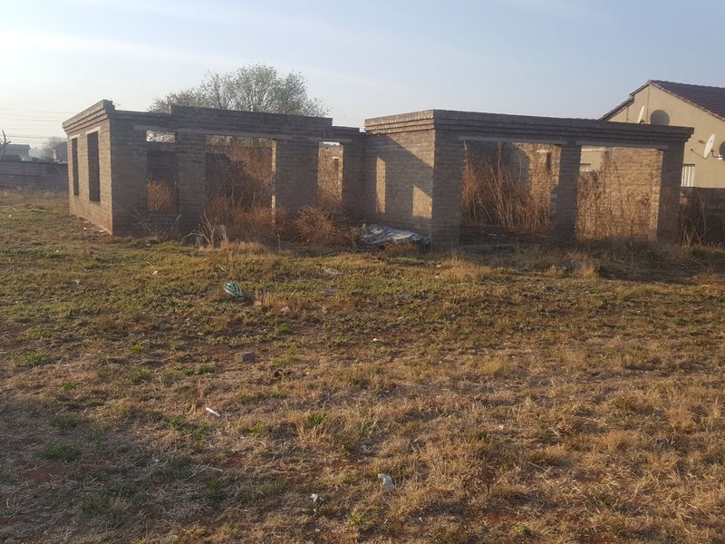 COMMECIAL VACANT LAND FOR SALE - Photo 2