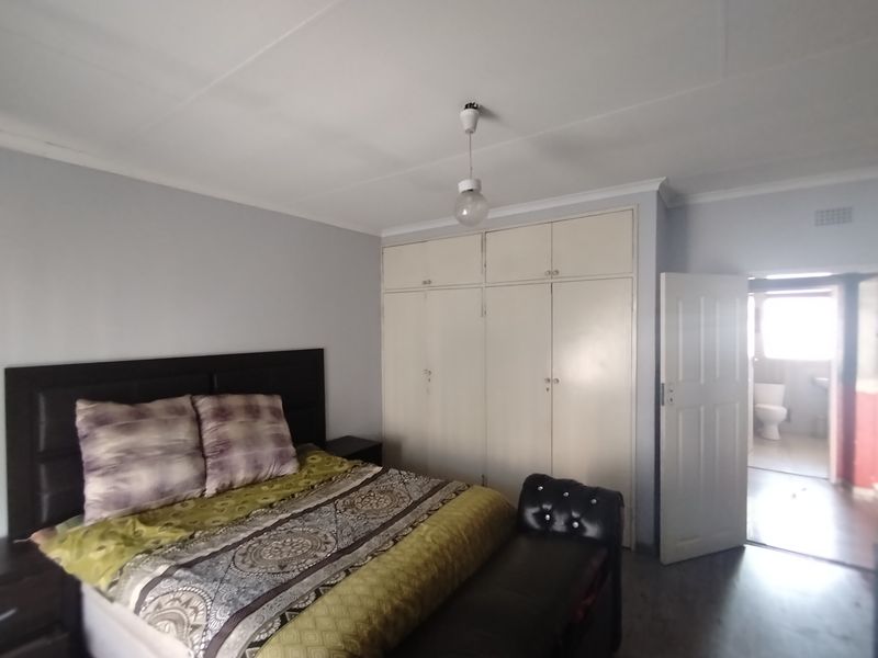 Spacious 2-Bedroom Apartment with Balcony – Perfect for Comfortable Living - Photo 8