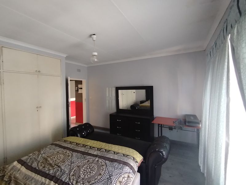 Spacious 2-Bedroom Apartment with Balcony – Perfect for Comfortable Living - Photo 7