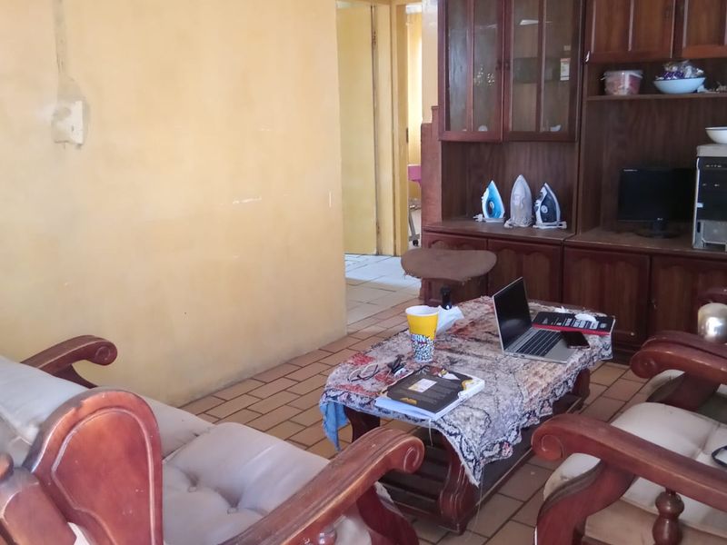 Well-Maintained Two-Bedroom Home with Extra Income Potential - Photo 3