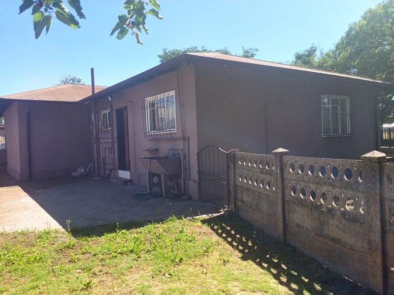 3 Bedrooms - Photo 5