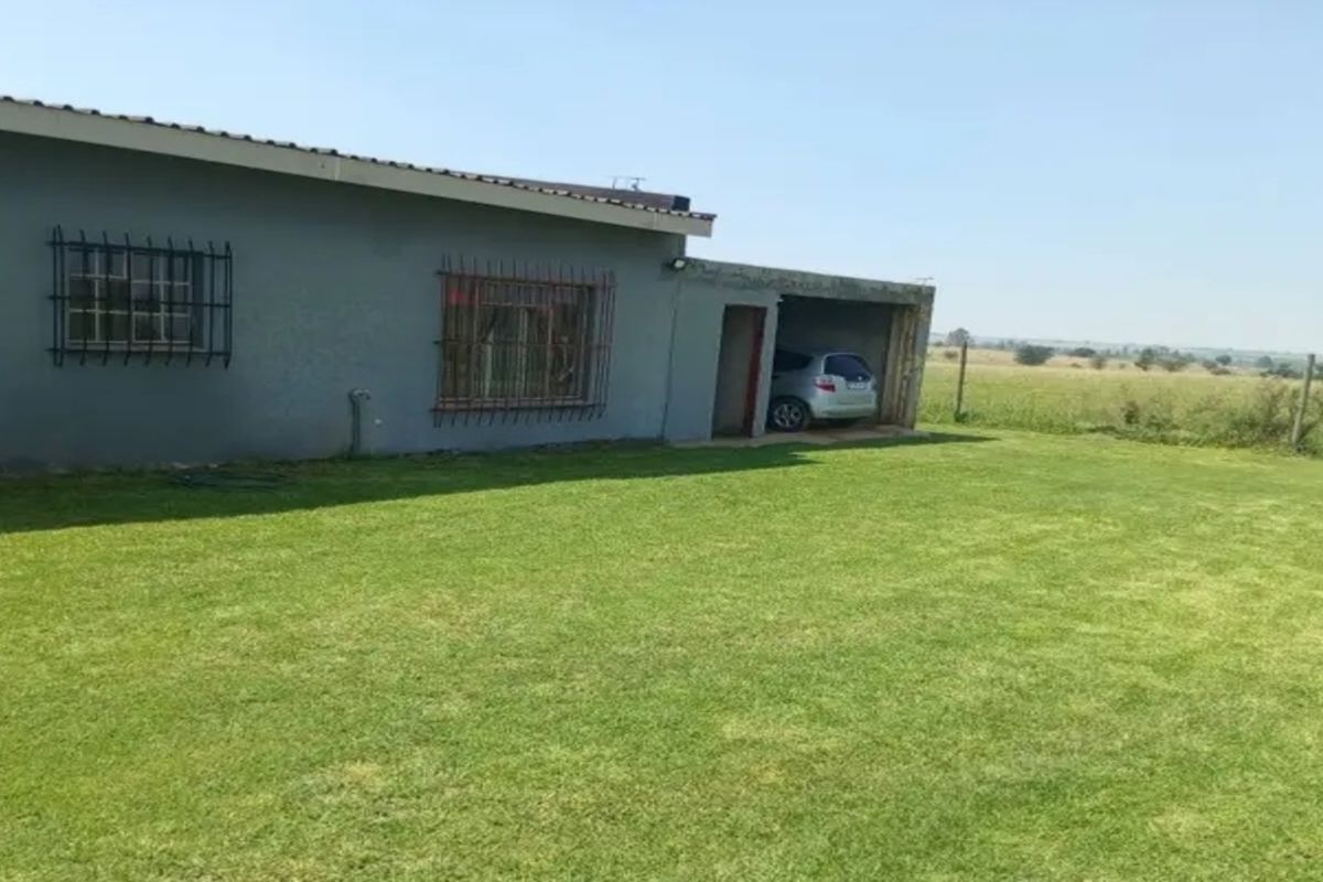 2.6 Hectare Smallholding with Two Homes and Swimming Pool - Photo 4