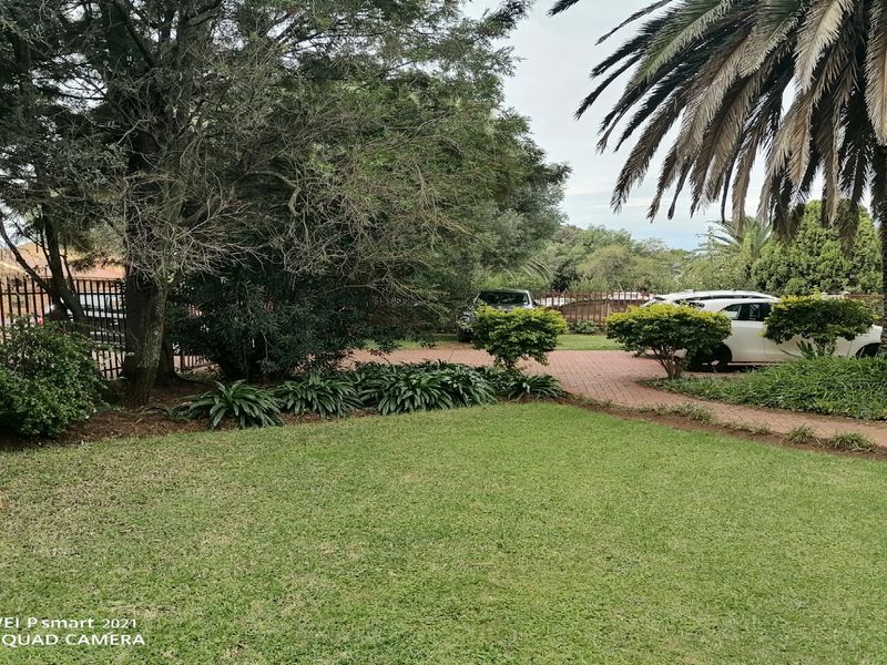 8 bedroom double storey house Bedworthpark - Photo 4
